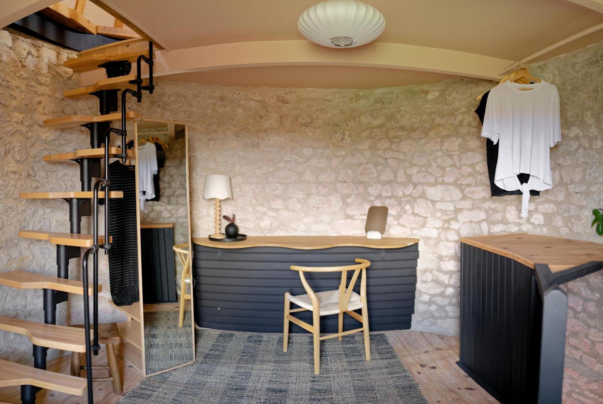 Enchanting Windmill Retreat Loubes-Bernac Εξωτερικό φωτογραφία