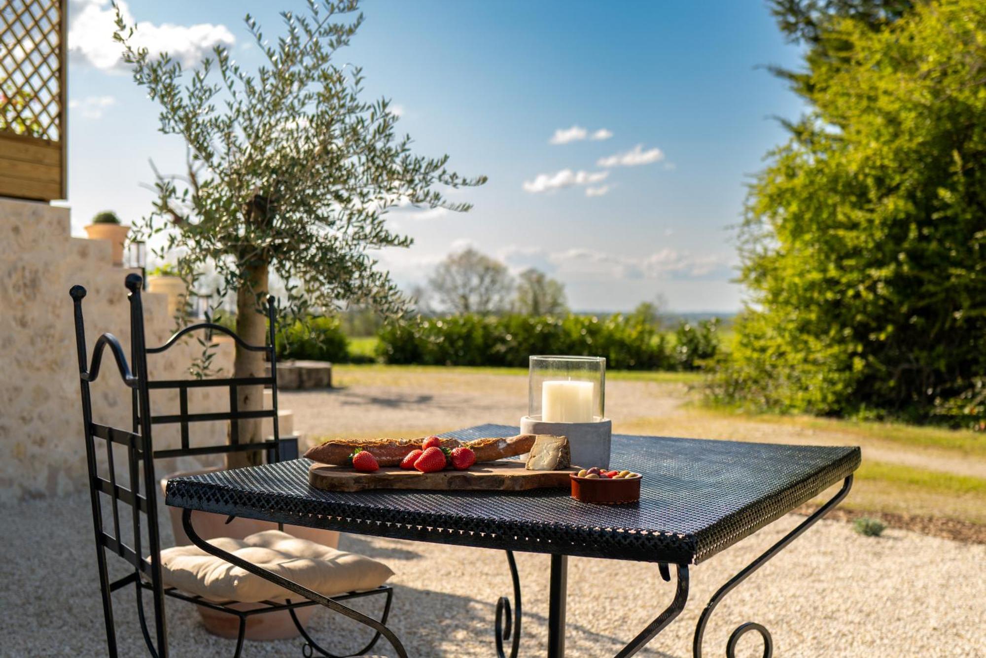 Enchanting Windmill Retreat Loubes-Bernac Εξωτερικό φωτογραφία